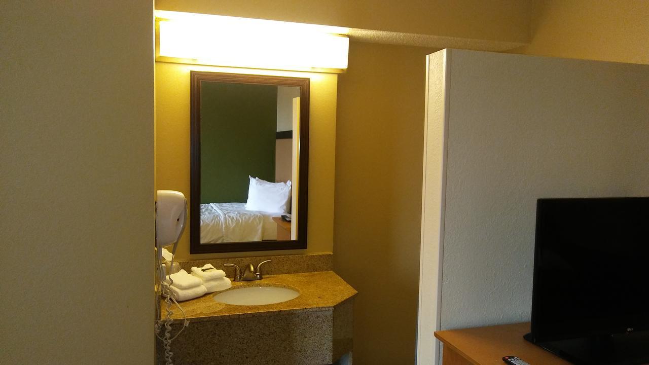 Extended Stay America Suites - Austin - Northwest Arboretum - The Domain Экстерьер фото