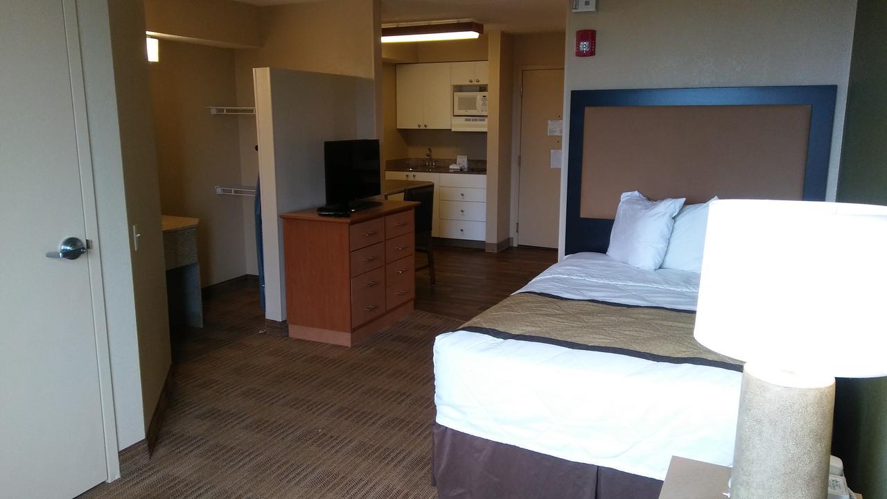 Extended Stay America Suites - Austin - Northwest Arboretum - The Domain Экстерьер фото