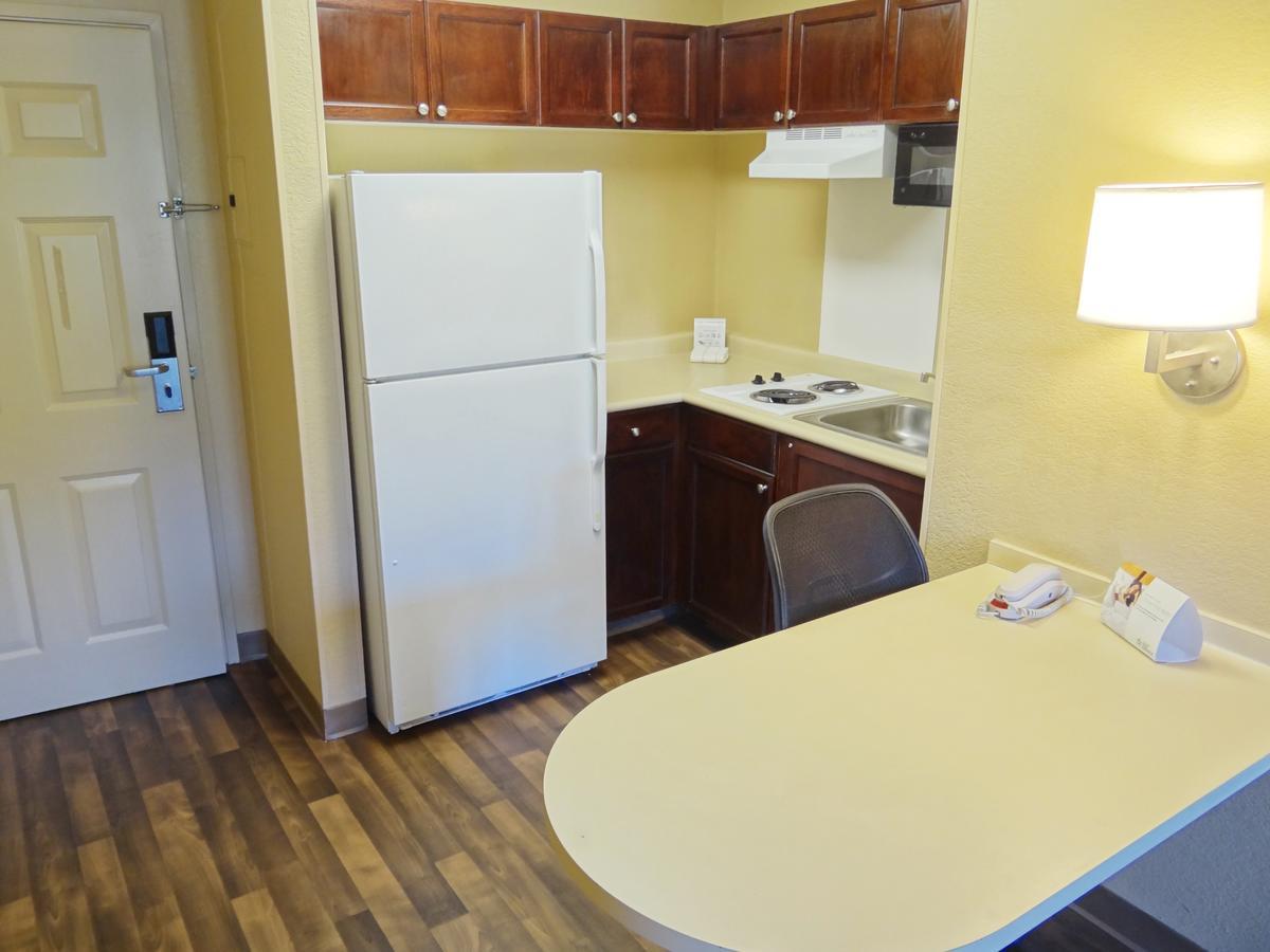 Extended Stay America Suites - Austin - Northwest Arboretum - The Domain Экстерьер фото